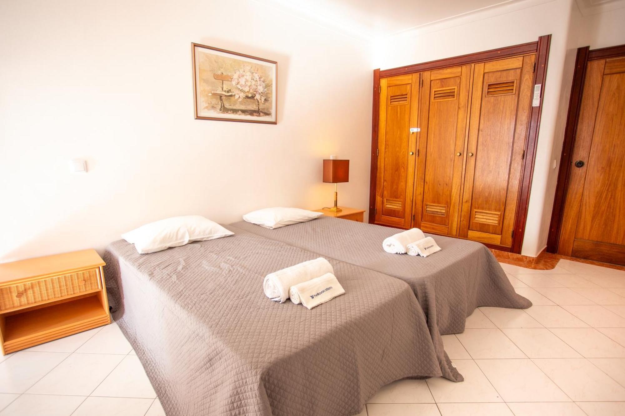 Colibri By Hellovacations Apartment Albufeira Exterior foto
