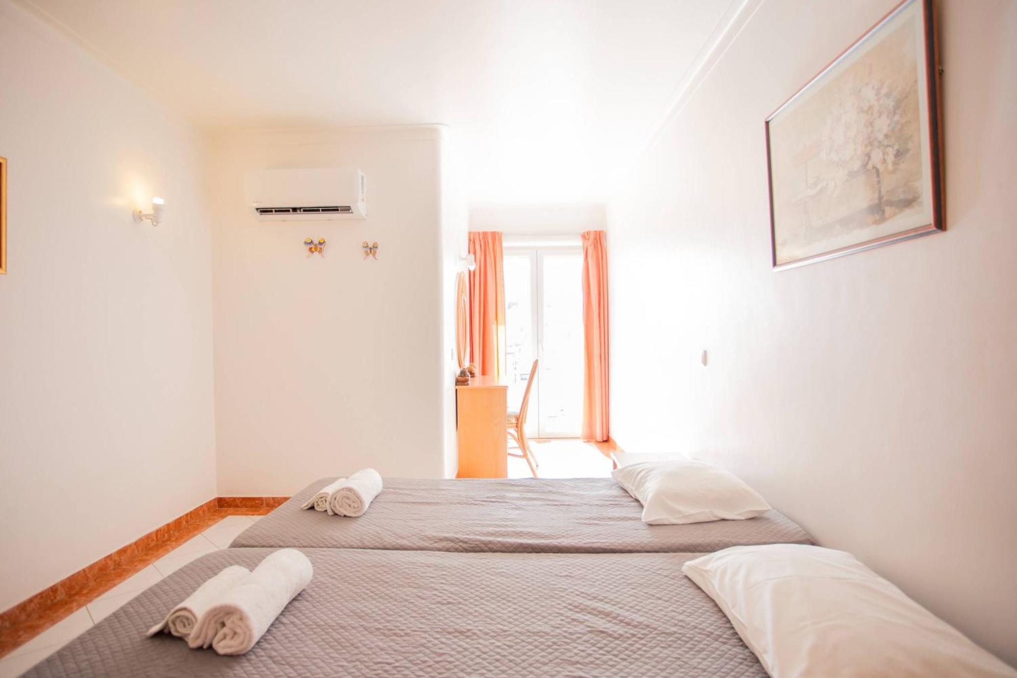 Colibri By Hellovacations Apartment Albufeira Exterior foto