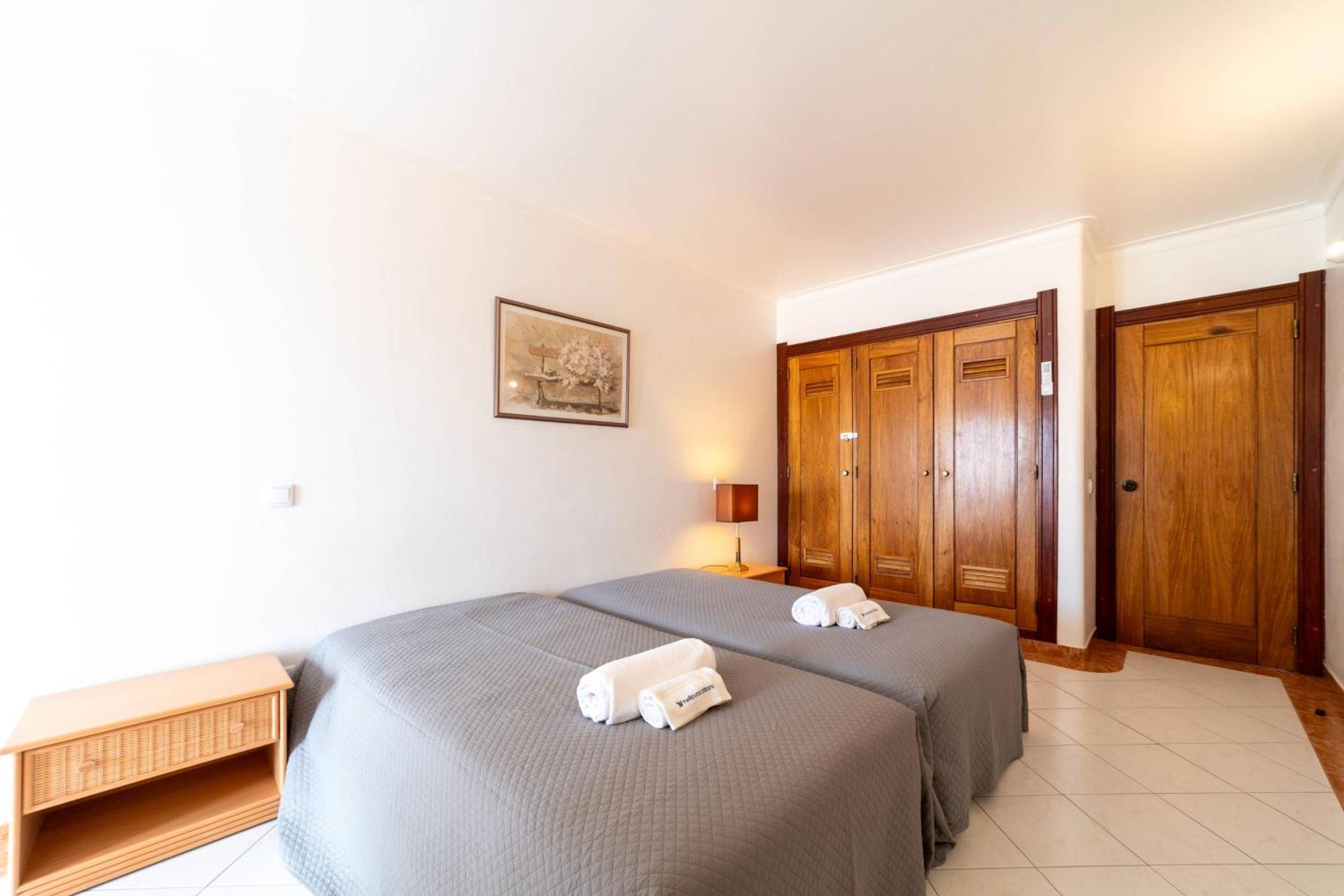Colibri By Hellovacations Apartment Albufeira Exterior foto